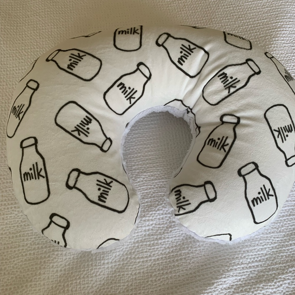 Custom Milk Design Boppy Cover